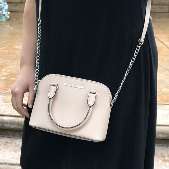 Michael kors Cindy Ballet XS Leather Crossbody Mini Purse Light Pink - Picture 1 of 13